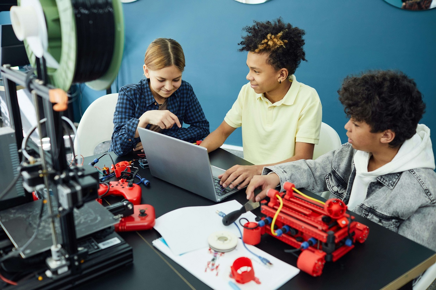 Home 3D printers are suitable for teaching children